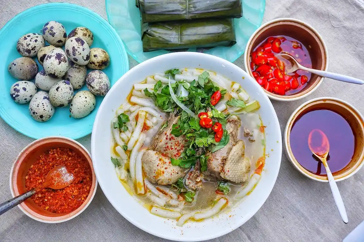 Bánh Canh Ruộng